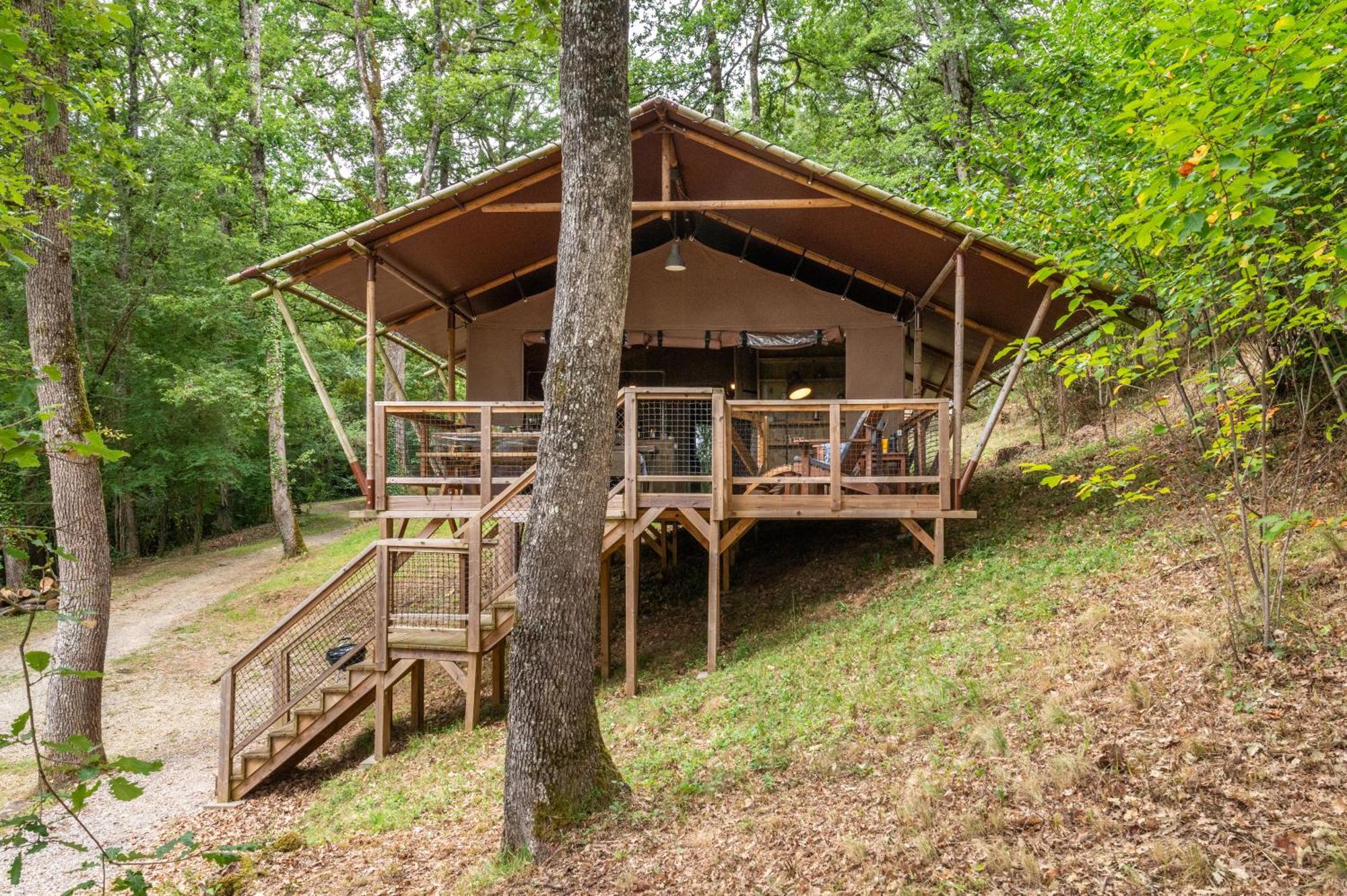 Maeva Respire La Serre Camping Aigues-Vives (Ariege)